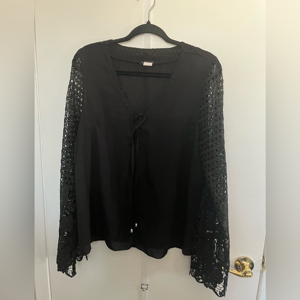 **VENUS Black Lace Sleeve Blouse size large